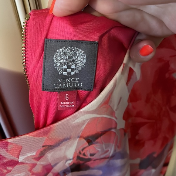 Vince Camuto dress - Picture 4 of 8